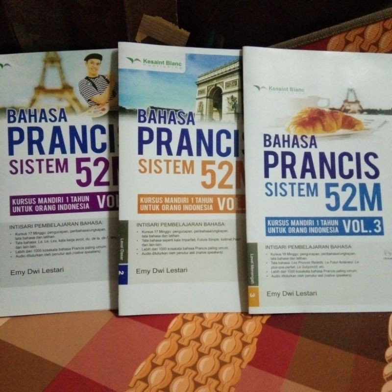 Jual Buku Bahasa Perancis Sistem 52M (paket 1,2,&3) | Shopee Indonesia