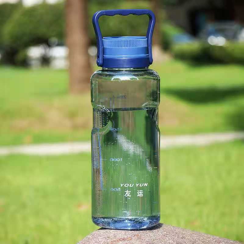 Jual BOTOL MINUM KAPASITAS BESAR YOU YUN JUMBO 2000ML | Shopee Indonesia