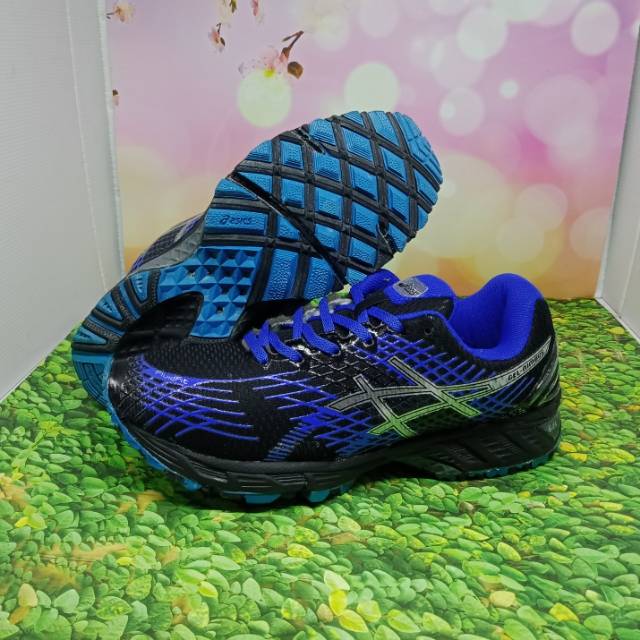 Sepatu volly shop asics gel nimbus