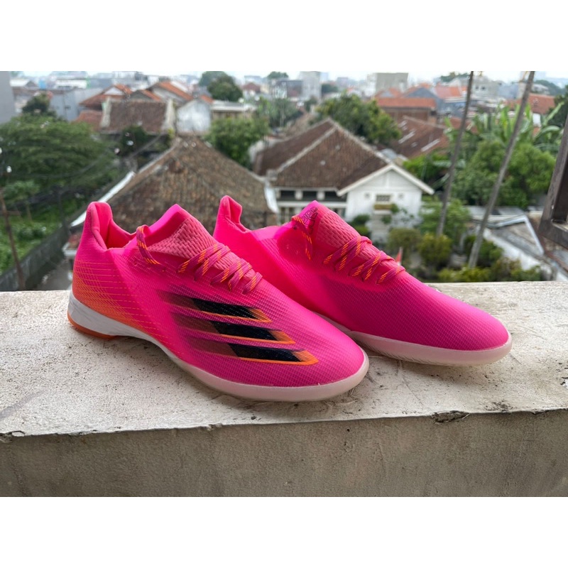 Adidas 2024 futsal pink