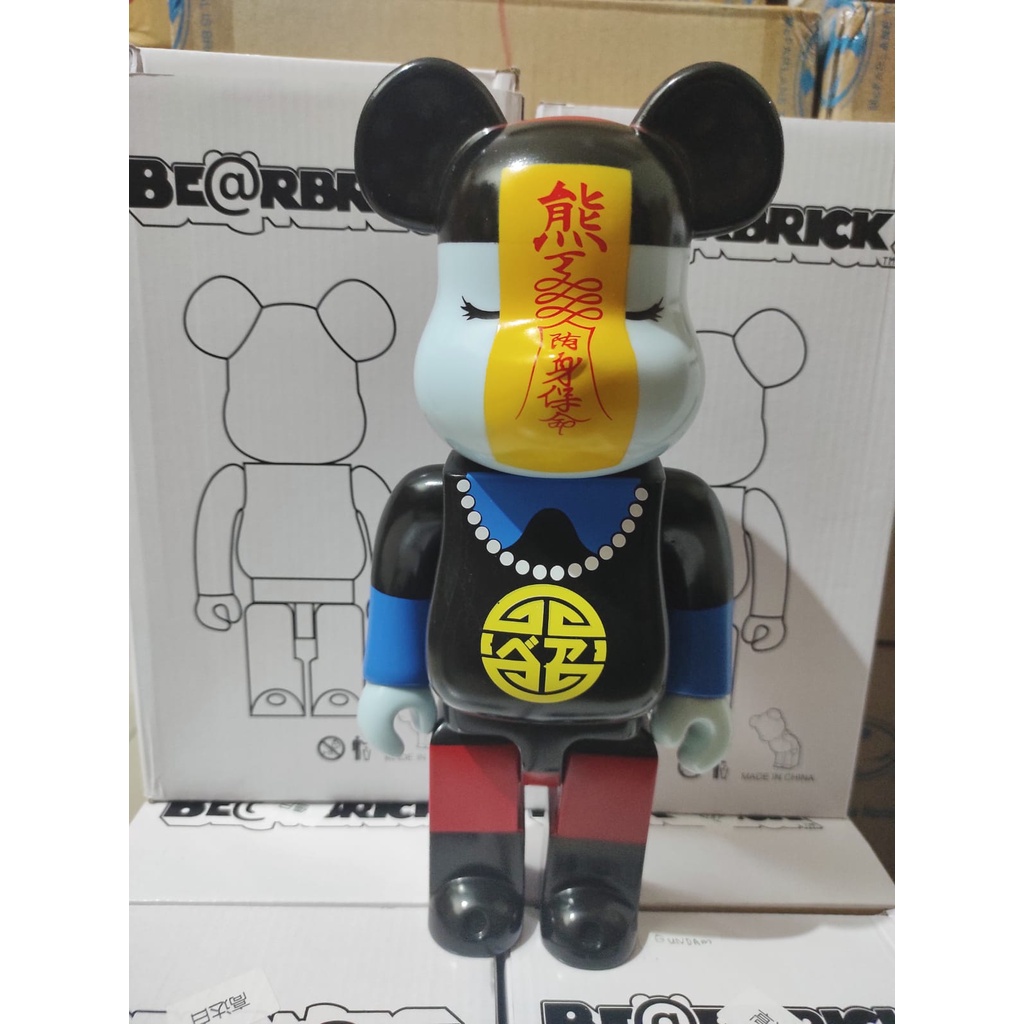 ベアブリック　BE@BRICK ホラー キョンシー　シリーズ28 100% Bearbrick Series 28 - Chinese Vampire 