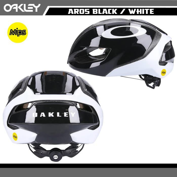 Helm sales sepeda oakley