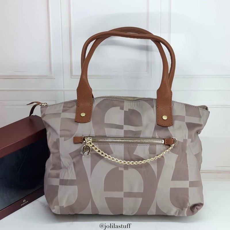 Original Aigner Piccolina Signature Tote