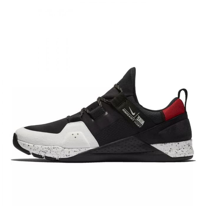 aq4775 nike