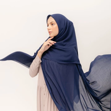 Luma Dawa Kara Scarf Syar'I (Hijab Syar’I 140 X 140 Cm) Lasercut Segi Empat Syar'I Umroh Haji