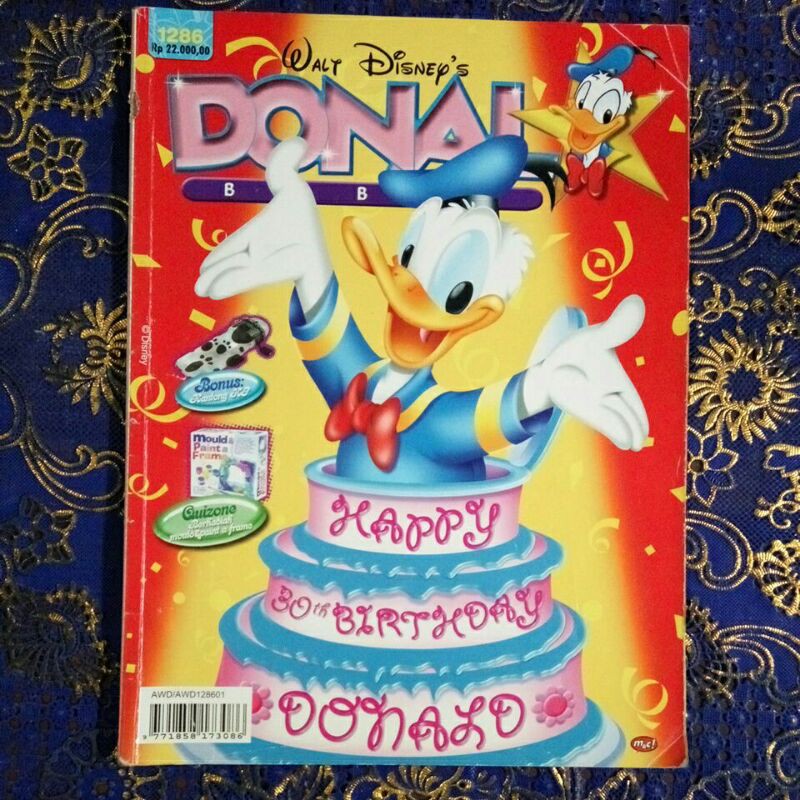 Jual Buku Donal Bebek edisi ulang tahun ke 30. ORIGINAL second. Cetakan