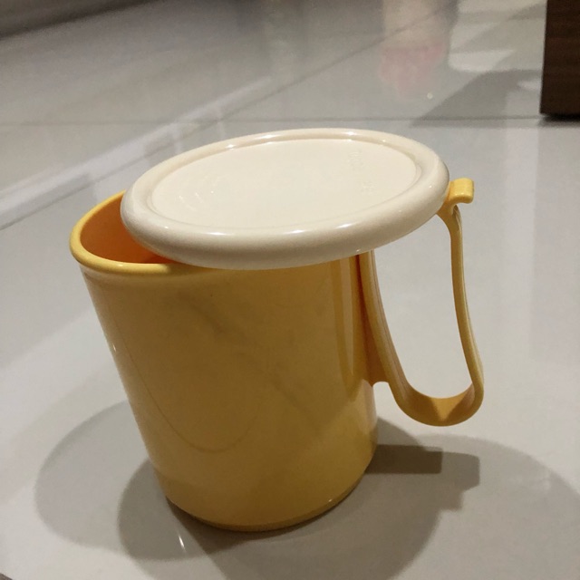 Jual Tupperware Jumbo mug kuning | Shopee Indonesia