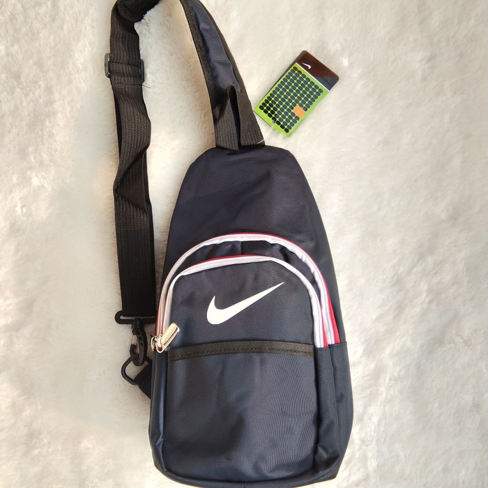 Nike laptoptas online