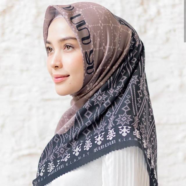 Jual Wearing KLAMBY Minor Kanaka Scarf Color Bromo | Shopee Indonesia