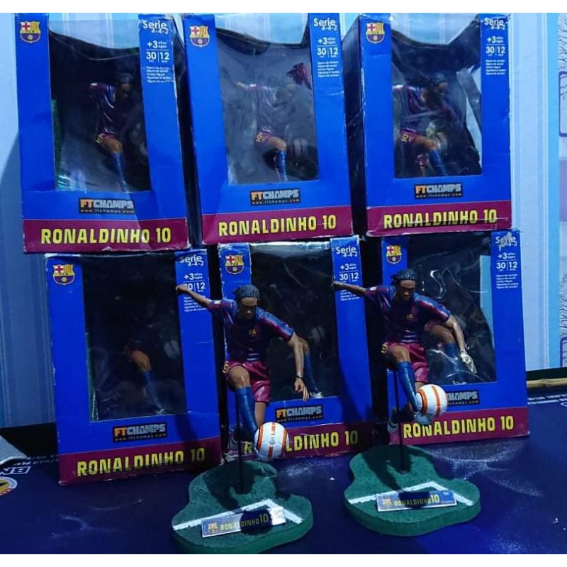 FTCHAMPS RONALDINHO 10 フィギュア 30cm（ACTION FIGURE