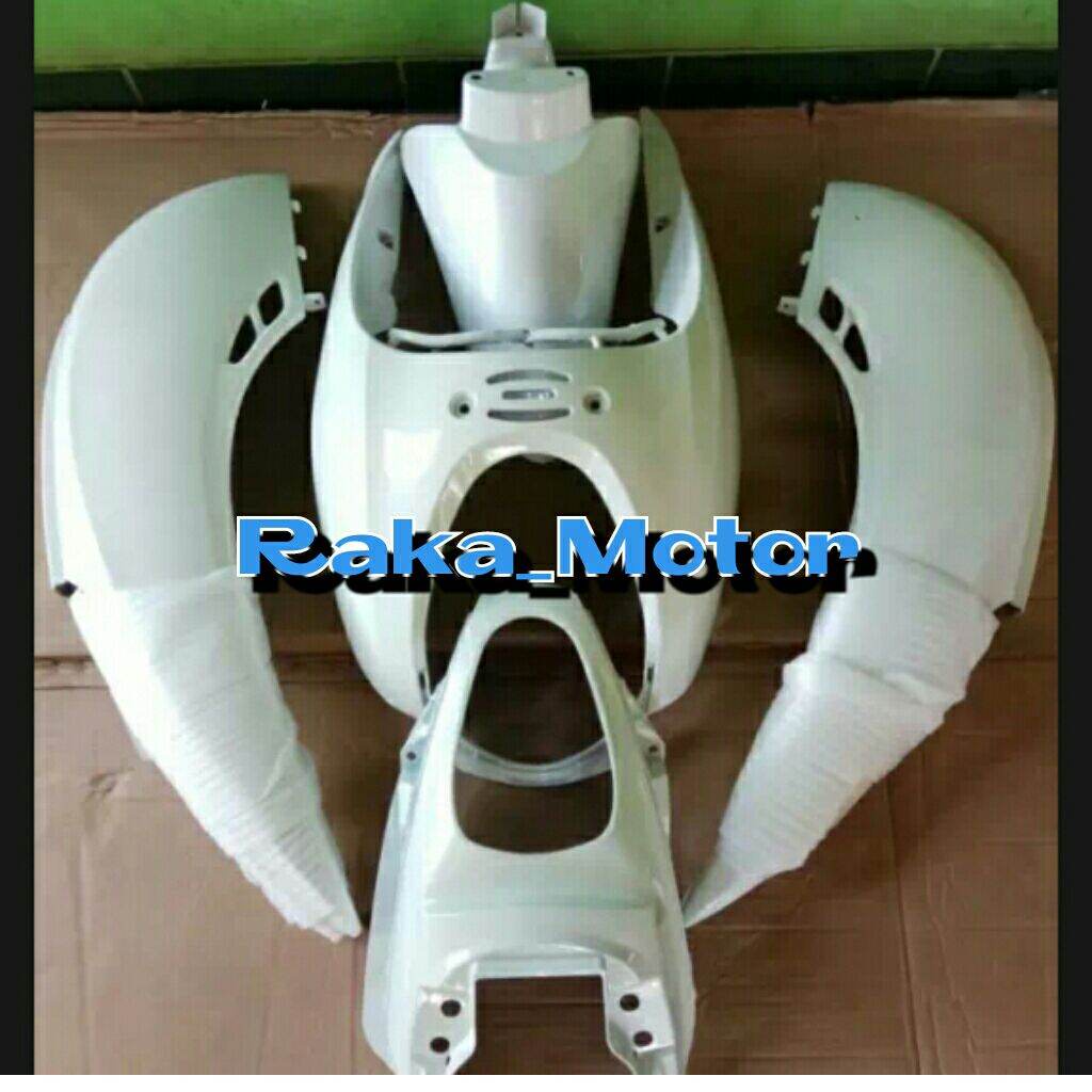 Jual Full Body Halus Honda Scoopy Karbu Warna Putih Shopee Indonesia