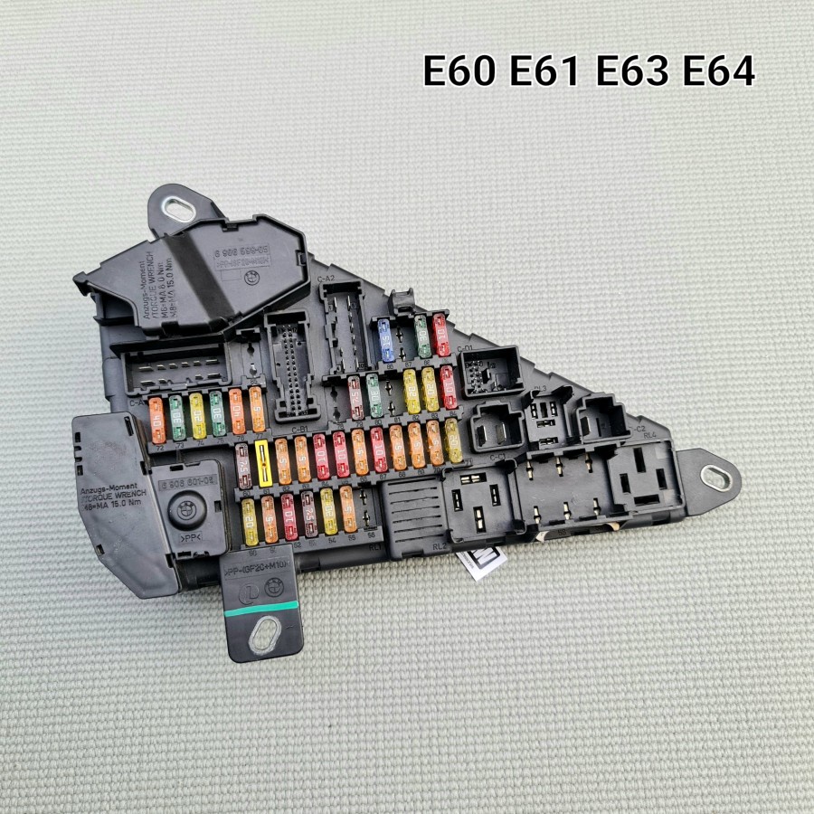 Jual Fuse Box Belakang Power Distribution Box BMW E60 E61 E63 E64