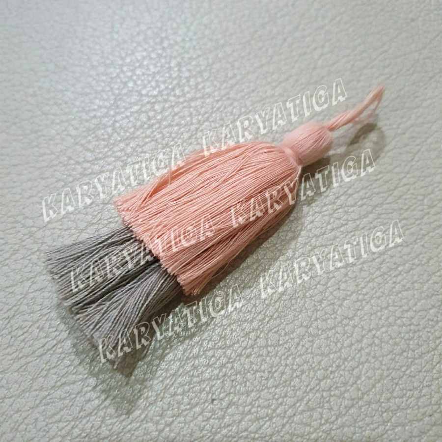 Jual Tasel Rumbai 2 Susun / Tassel 2 Warna (1 pcs) | Shopee Indonesia