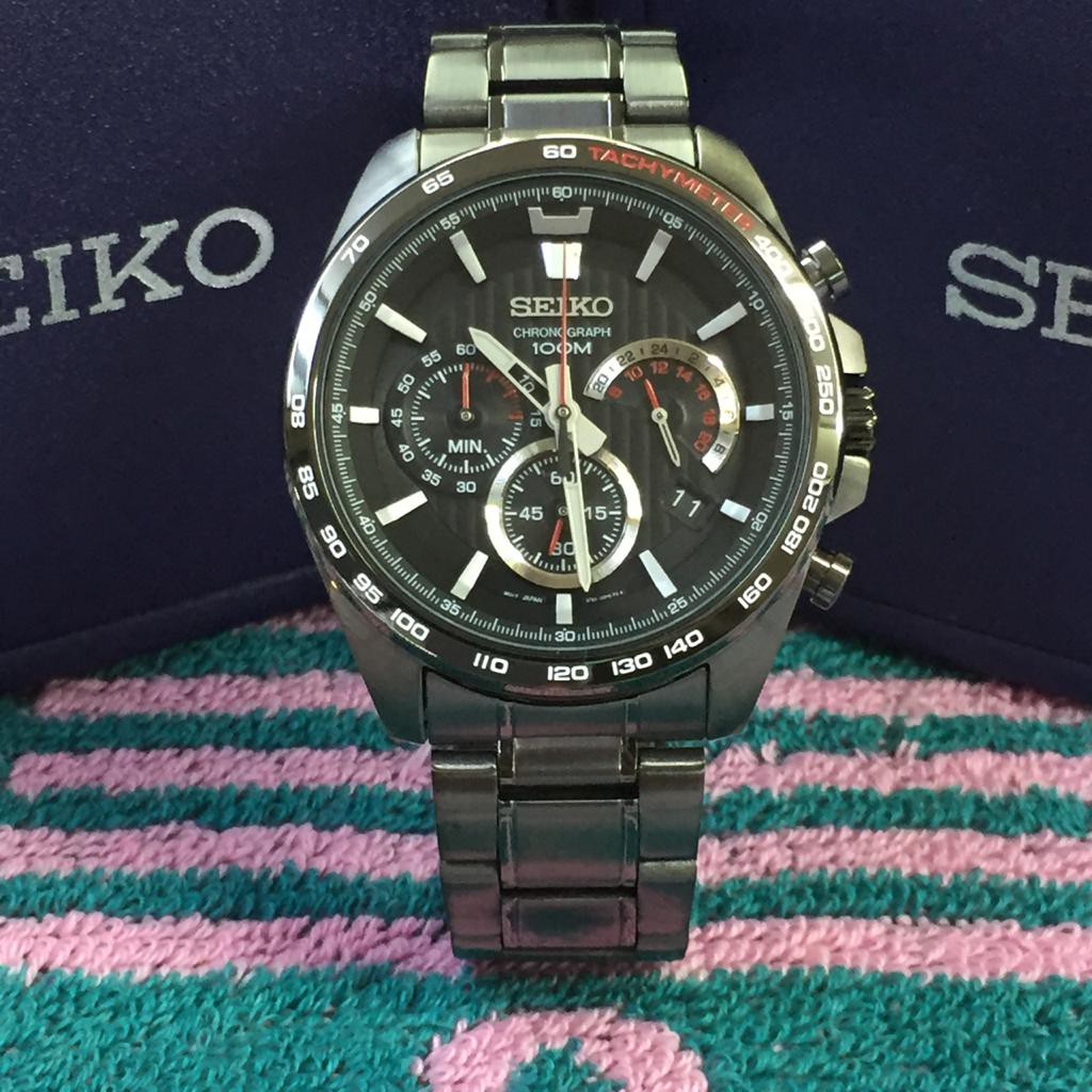 Seiko chronograph online ssb311p1