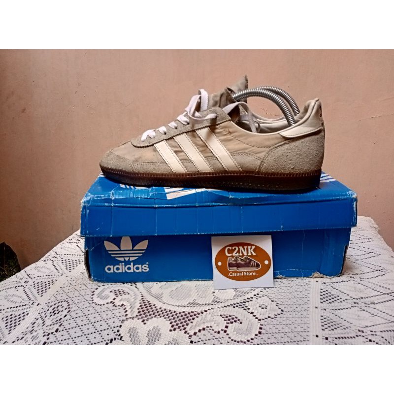 Adidas originals hot sale wensley spzl