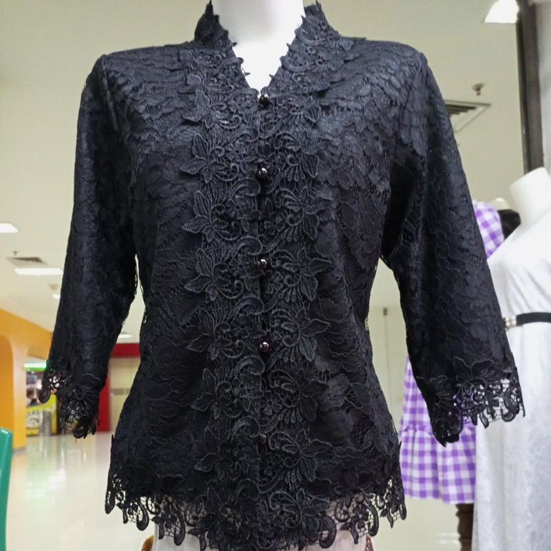 Jual Blouse Brokat Baju Kebaya Brokat Warna Hitam Kancing Depan Size Xl Xxl Big Size Jumbo Size 9334