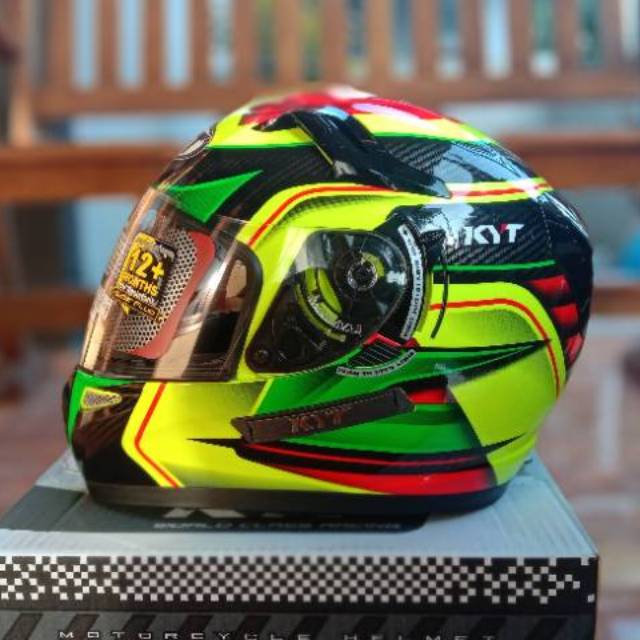 Kyt k2r store super fluo carbon