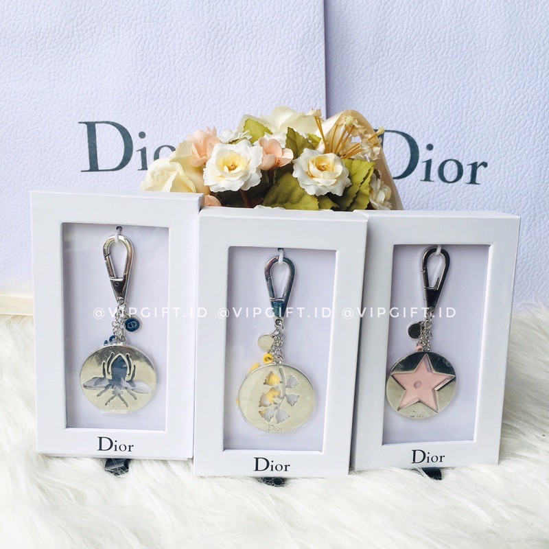Jual VIPGIFT DIOR Keychain Keyrings (Hardbox) Shopee Indonesia