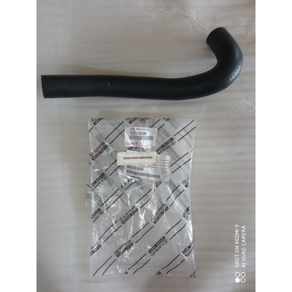 Jual SELANG RADIATOR ATAS INNOVA 2005-2015-RADIATOR HOSE UP TOYOTA ...