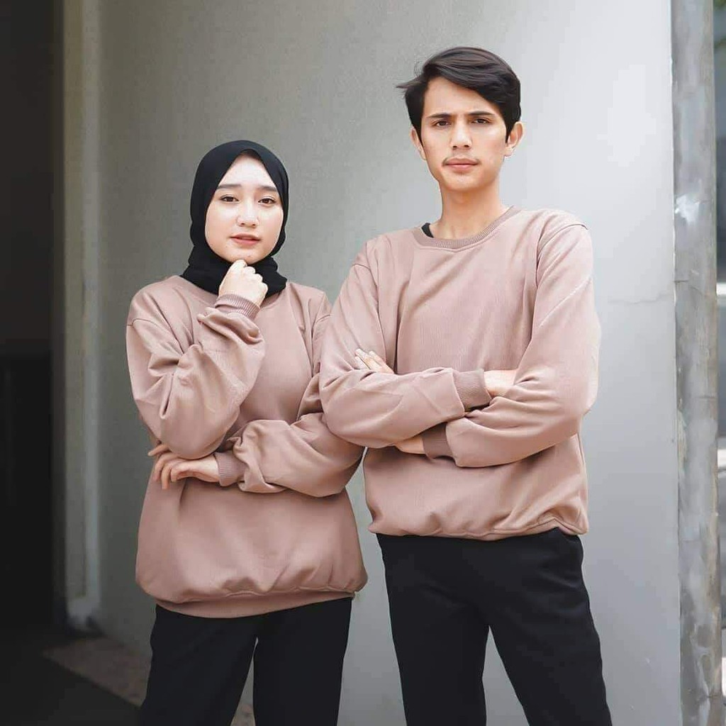 Jual BAJU COUPLE POLOS PRIA DAN WANITA BAHAN COTTON FLEECE TEBAL LEMBUT