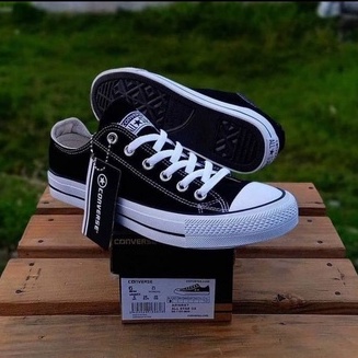 Sepatu all star sales shopee