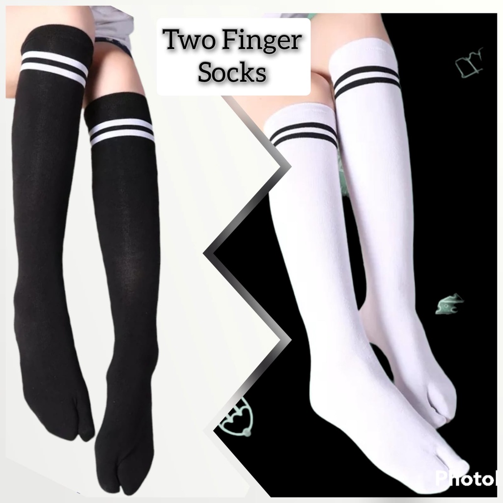 Jual Kaus Kaki Jempol Panjang Selutut Dengan Garis Strip Hitam Putih Kaos  Kaki Wanita Jumbo XL | Shopee Indonesia