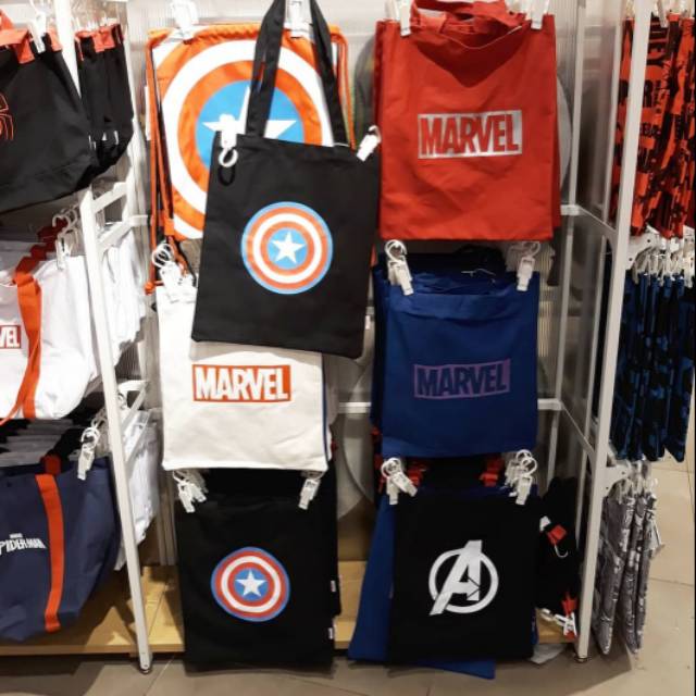 Totebag miniso 2024 marvel