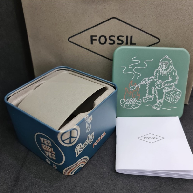 Box hot sale fossil original