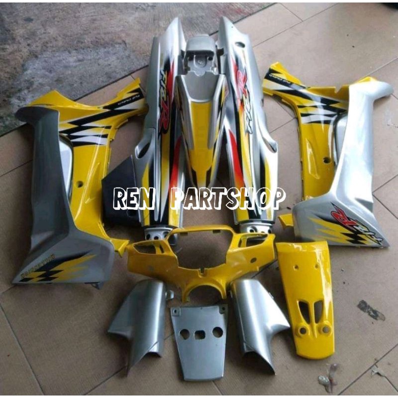 Jual TERMURAH!!! Cover Body Fiz R F1z R Fiz r Millenium Silver-Kuning ...