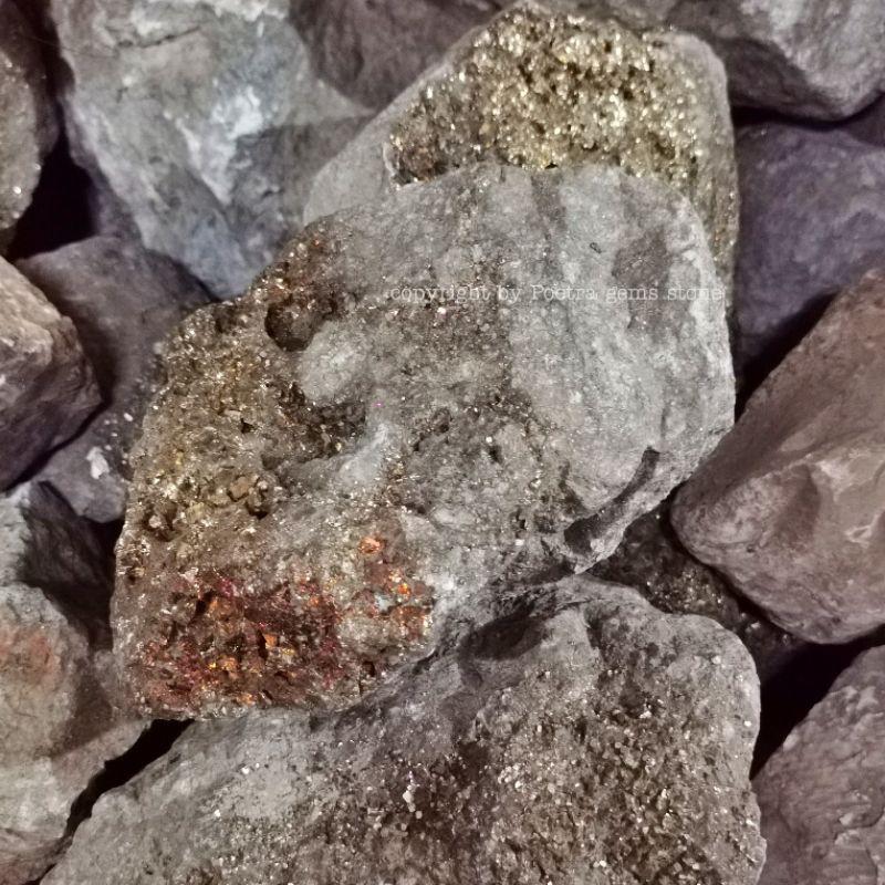 Jual BAHAN BATU NATURAL BADAR EMAS PYRITE GOLD RAINBOW HARGA 2KG ...