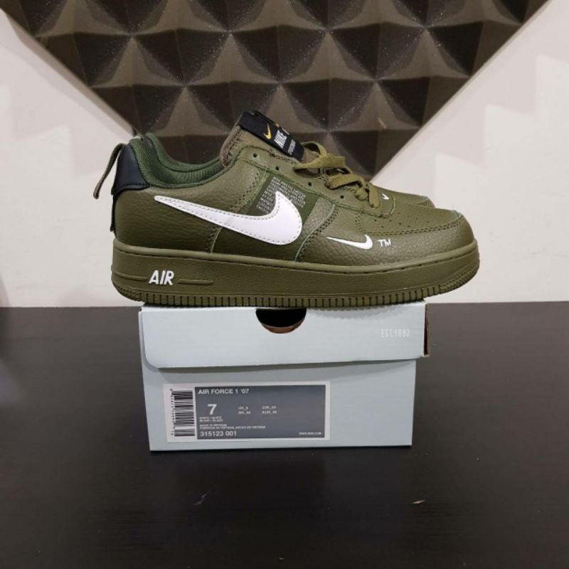 Air force 1 7 sale lv8 utility olive green