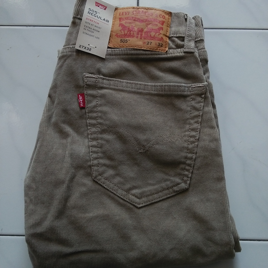 Levi 505 corduroy pants hotsell