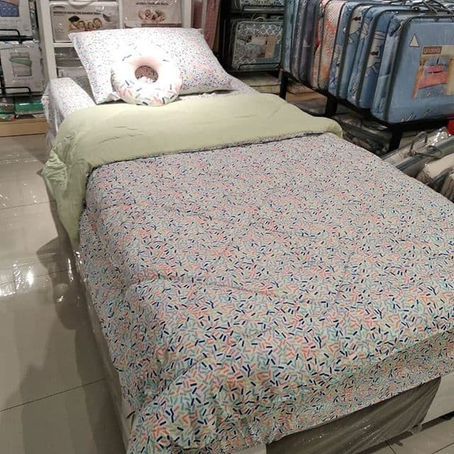 Jual BEDCOVER SPREI MOTIF ANAK INFORMA MURAH BED COVER ANAK LUCU