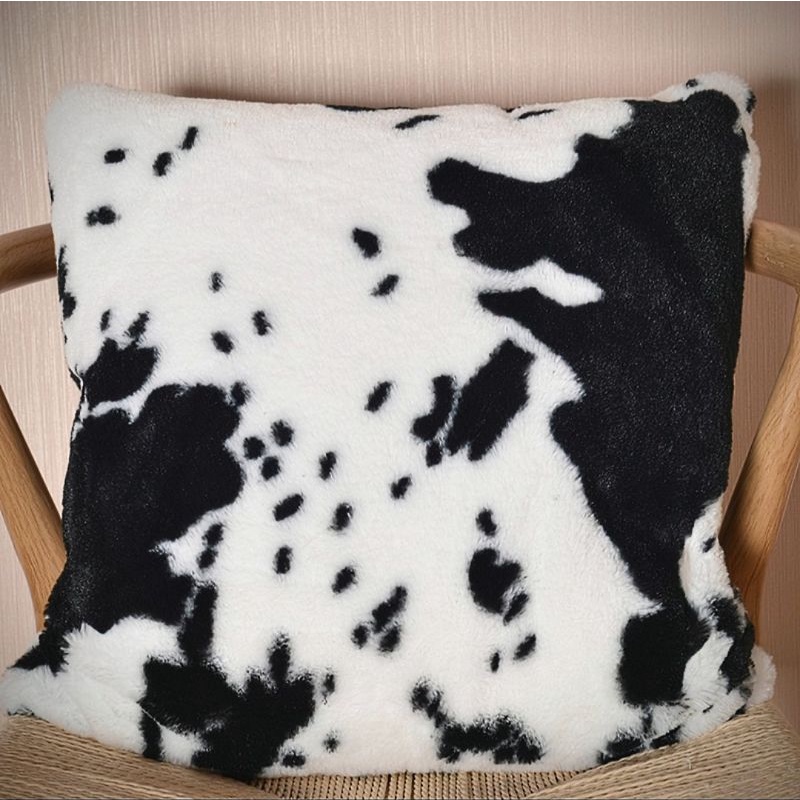 Jual Sarung Bantal Bulu Motif Kulit Sapi (uk 40x40, 45x45 & 50x50cm ...
