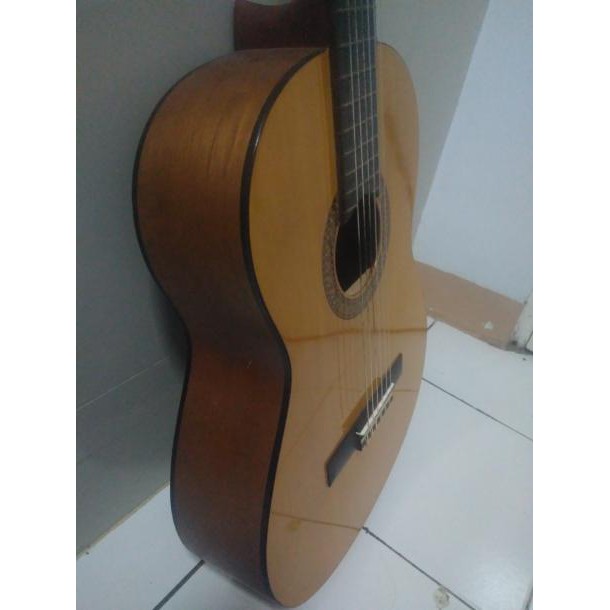 Jual Yamaha C Gitar Klasik Akustik Nylon Original Yamaha