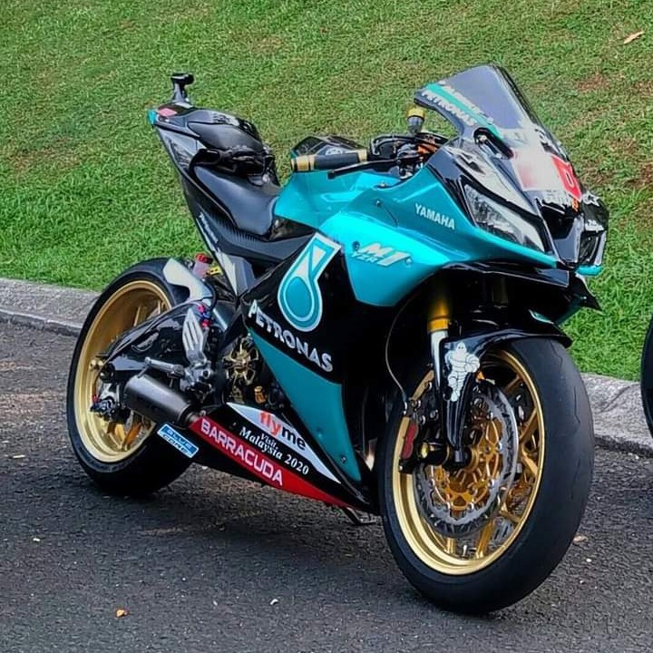 Jual BODY R15 V2 ATAU V1 FULLSETBODY R15 V2 MODEL M1, FAIRING R1M ...