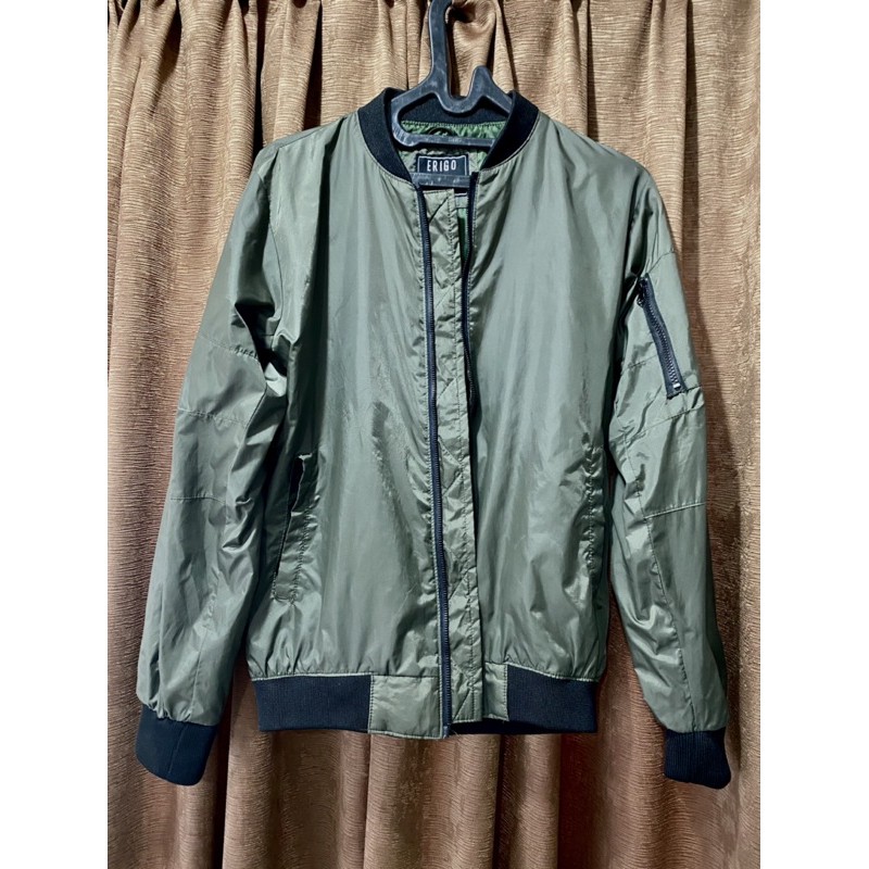 Jual bomber jacket erigo Shopee Indonesia