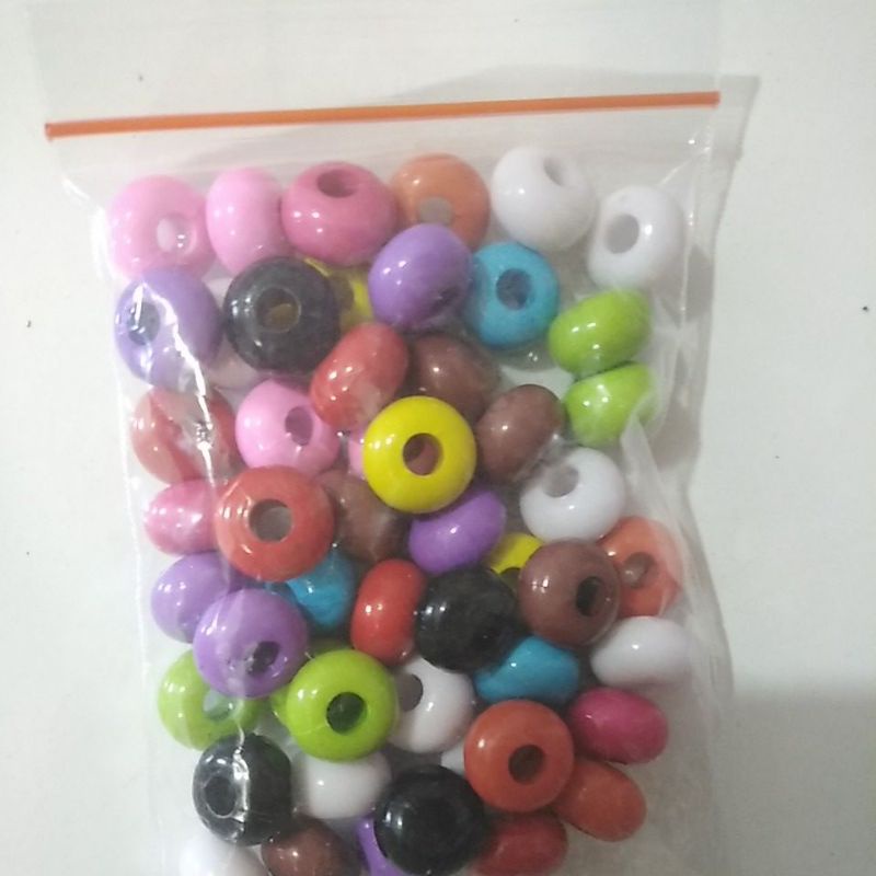 Jual Manik meronce lubang besar 100gr + tali 1m | Shopee Indonesia
