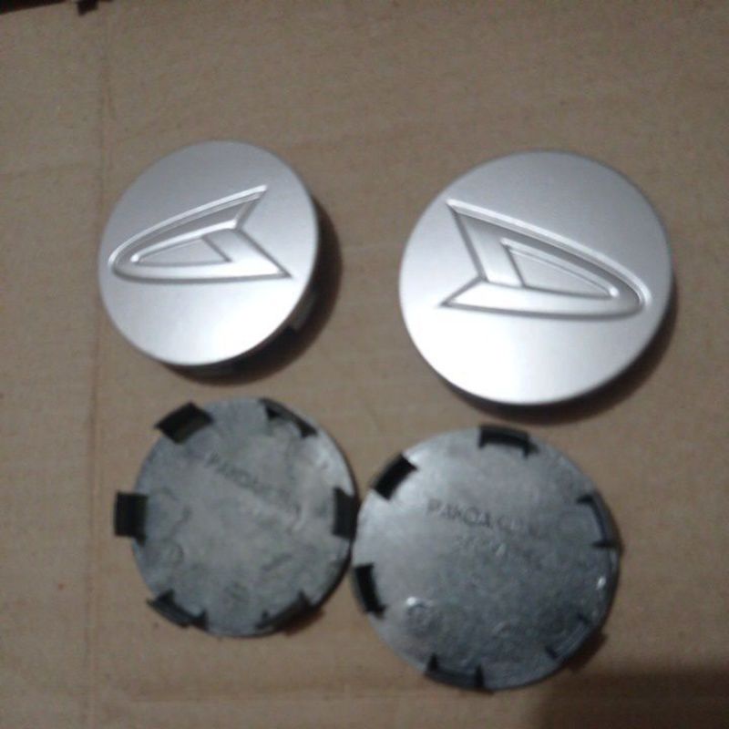 Jual Dop roda Velg Tutup pelek daihatsu Sigra Ayla diameter 5,2 cm ...