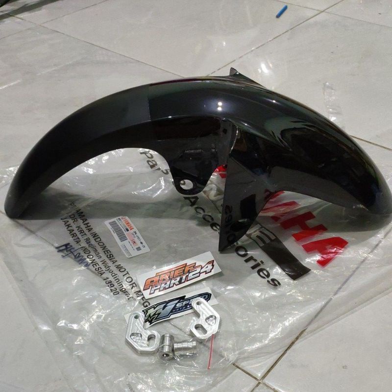 Jual slebor depan R15 hitam original Yamaha selebor spakbor Yamaha R15 ...