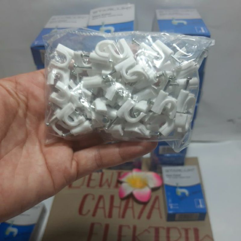 Jual Starlux Klem Kabel 8mm Paku Beton Asli isi 50 clips Warna Putih ...