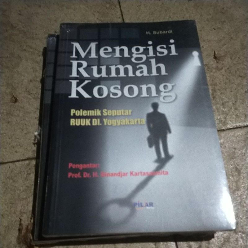 Jual Buku Sosial Politik Sospol Sejarah Politik Indonesia Hukum