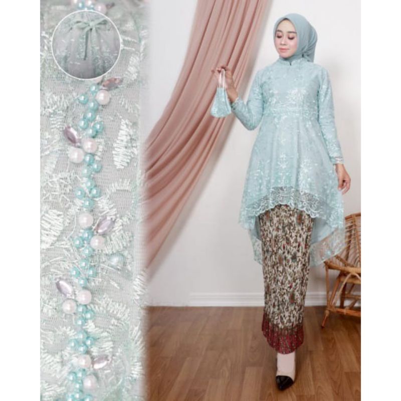 Jual Setelan kebaya lesty kejora / kebaya payet / kebaya modern pinguin