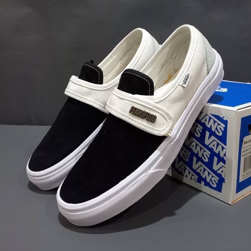 Vans slip outlet on kaki