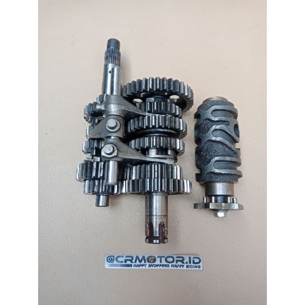 Jual Original gear gigi rasio set honda cbr 150 cbu fi mata satu