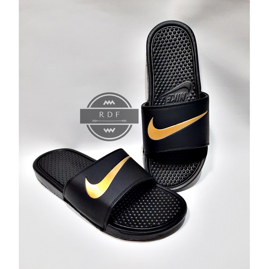 harga sandal nike benassi