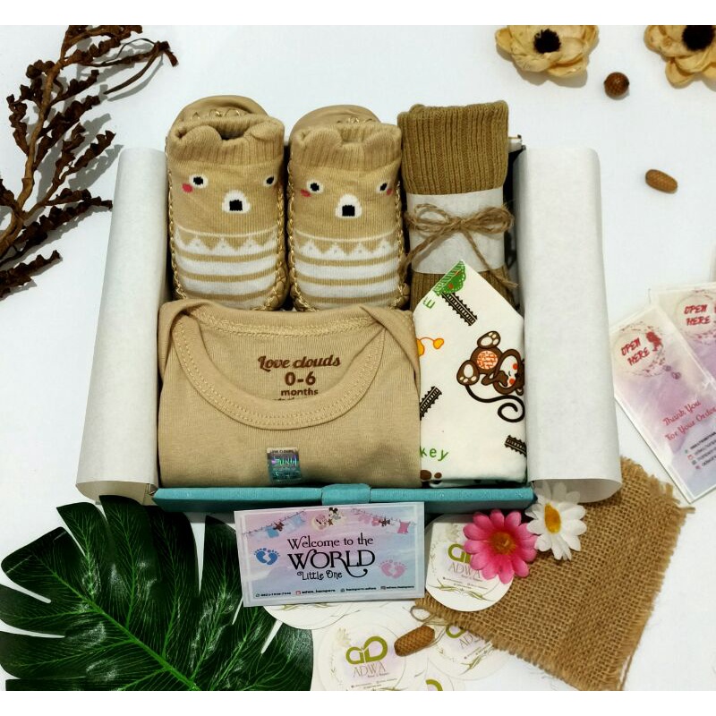 Jual hemper hempers hampers baby born kado lahiran isi jumper sepatu ...