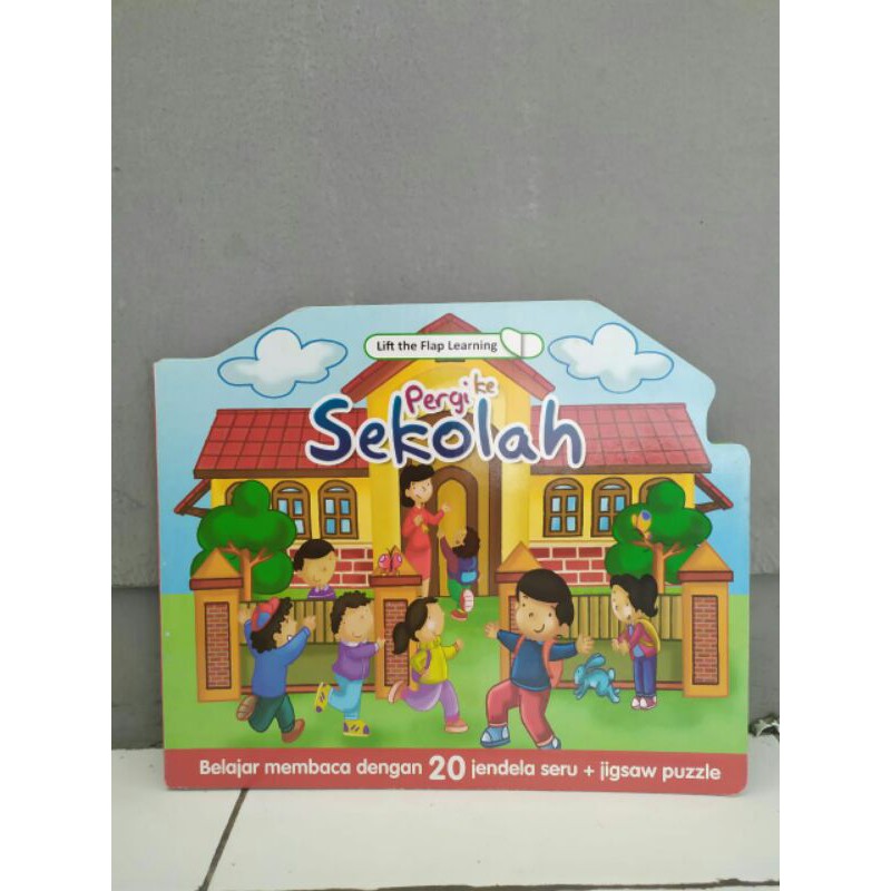 Jual Pergi ke Sekolah - Lift the flap Book | Shopee Indonesia