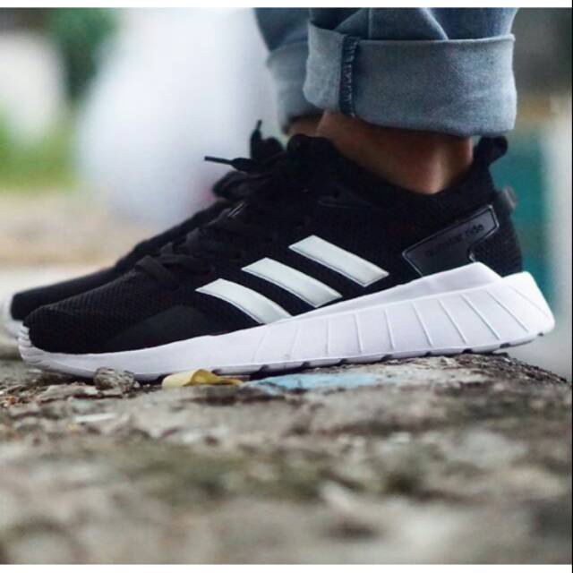 Jual Adidas Questar Ride ( FREE SHOCKS ) | Shopee Indonesia
