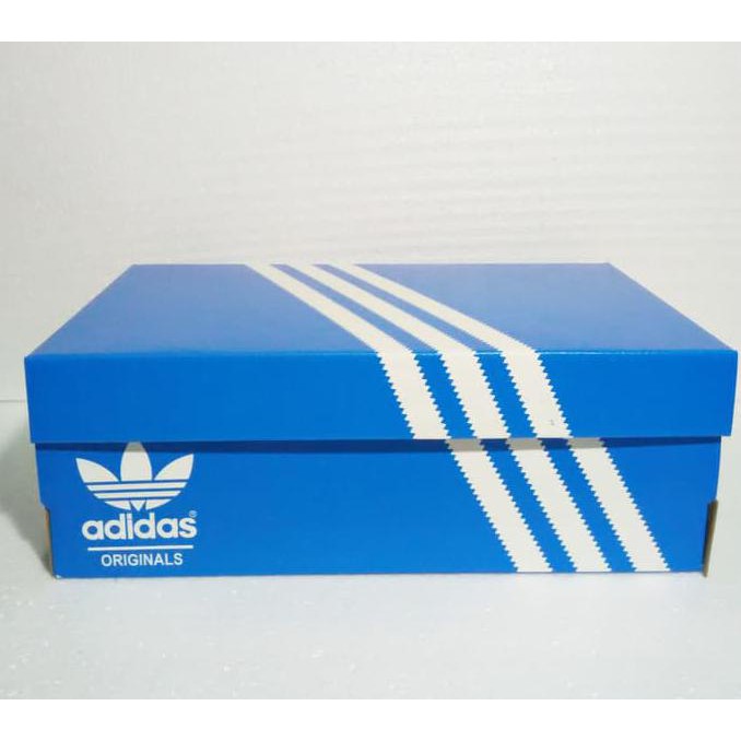 Box sepatu shop adidas original